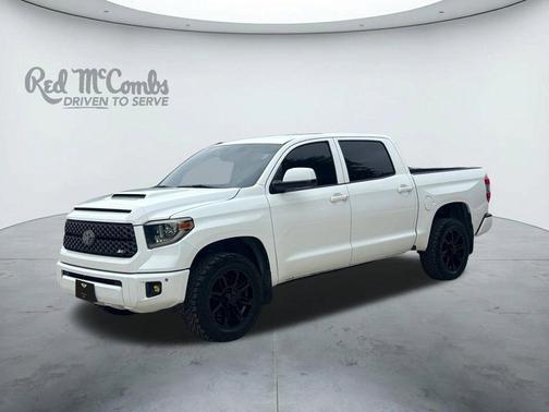 Super White 2018 Toyota Tundra SR5