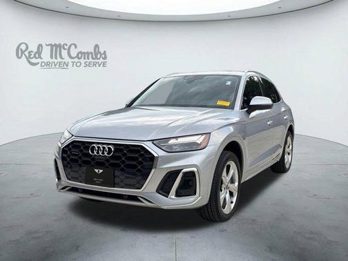 2022 Audi Q5 45 S line Premium Plus