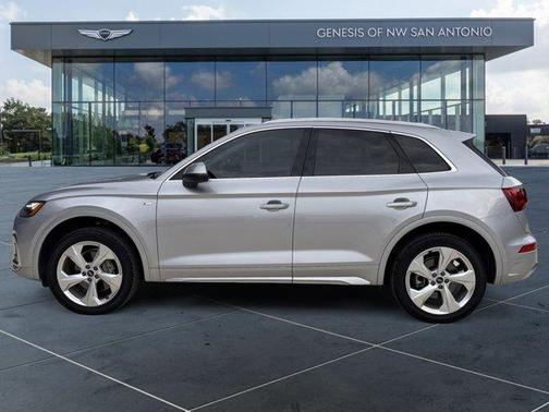 2022 Audi Q5 45 S line Premium Plus