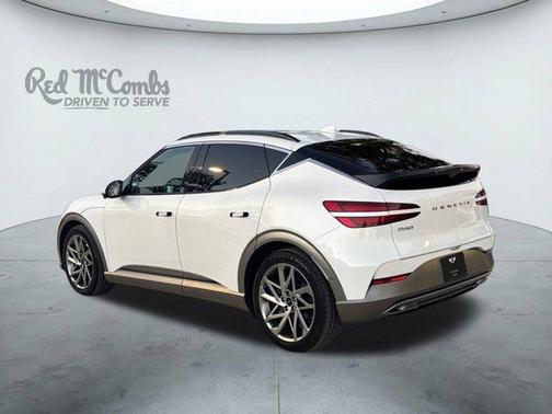 2024 Genesis GV60 Advanced