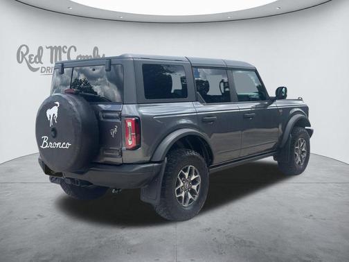 Carbonized Gray Metallic 2023 Ford Bronco Badlands