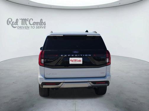 Oxford White 2025 Ford Expedition Max Platinum