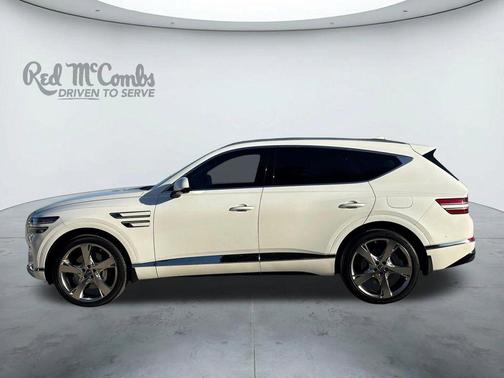 Uyuni White 2023 Genesis GV80