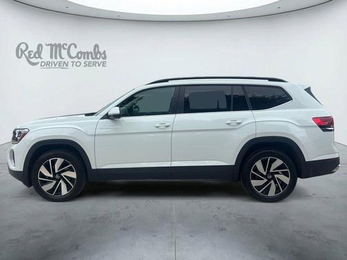 Pure White 2024 Volkswagen Atlas 2.0T SE w/Technology