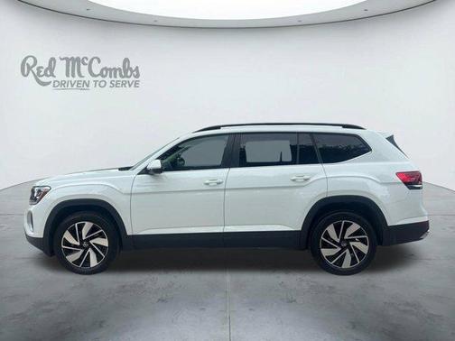 Pure White 2024 Volkswagen Atlas 2.0T SE w/Technology