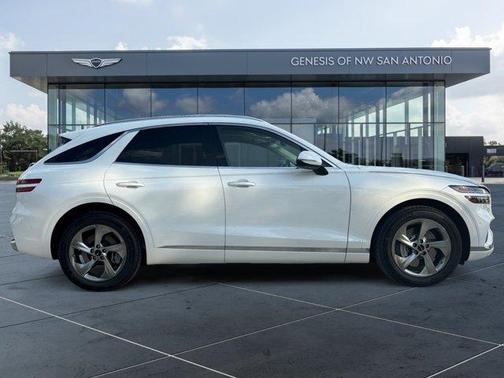 2026 Genesis GV70 2.5T