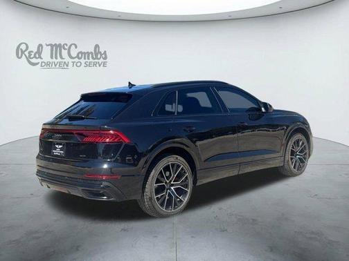 Orca Black Metallic 2021 Audi Q8 55 Premium Plus