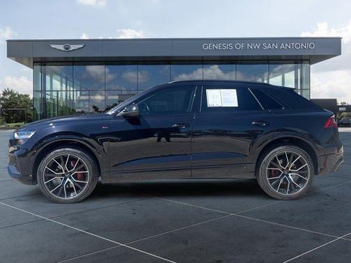 Orca Black Metallic 2021 Audi Q8 55 Premium Plus