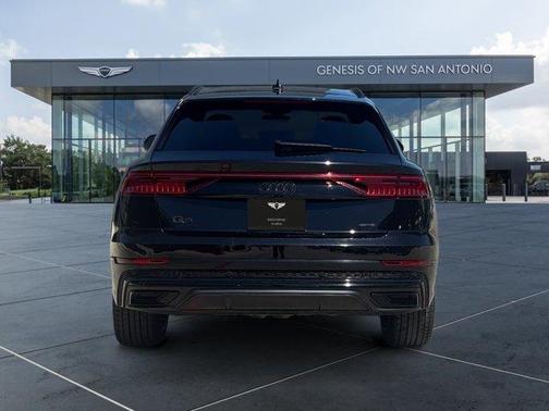 Orca Black Metallic 2021 Audi Q8 55 Premium Plus