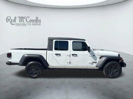 2023 Jeep Gladiator Sport