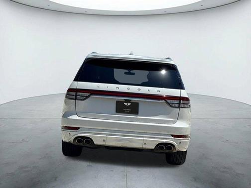 2022 Lincoln Aviator Reserve AWD