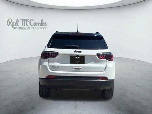 Bright White Clearcoat 2024 Jeep Compass Latitude