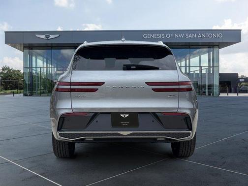 2026 Genesis GV70 2.5T