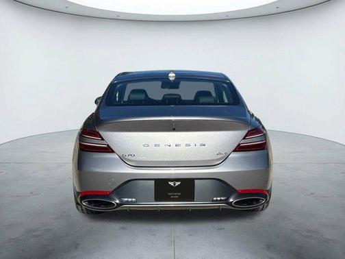 2026 Genesis G70 2.5T Standard