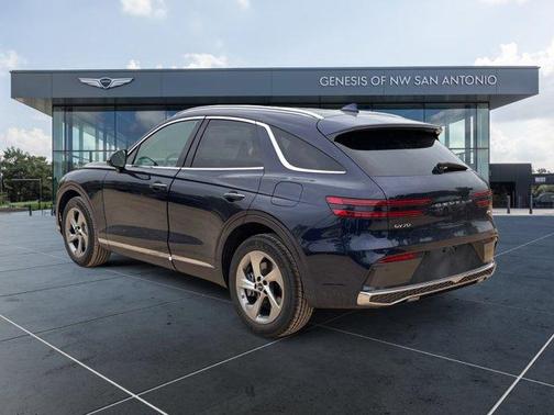 2026 Genesis GV70 2.5T