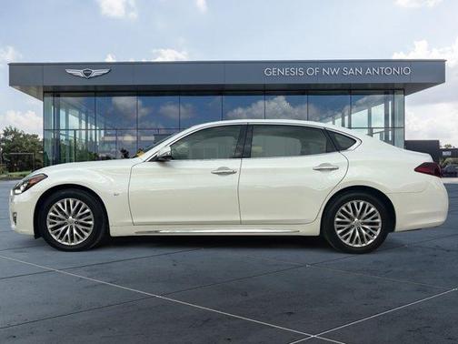 2016 INFINITI Q70L 3.7