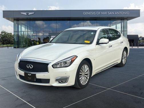 2016 INFINITI Q70L 3.7