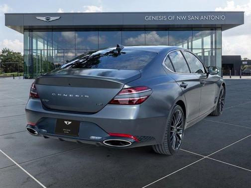 2022 Genesis G70 3.3T Launch Edition