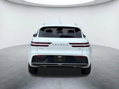 Alta White 2026 Genesis GV70 2.5T
