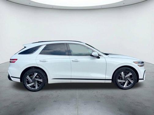 2026 Genesis GV70 3.5T Sport Advanced