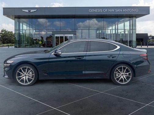 2024 Genesis G70 2.5T