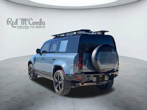 2023 Land Rover Defender 110 X-Dynamic SE