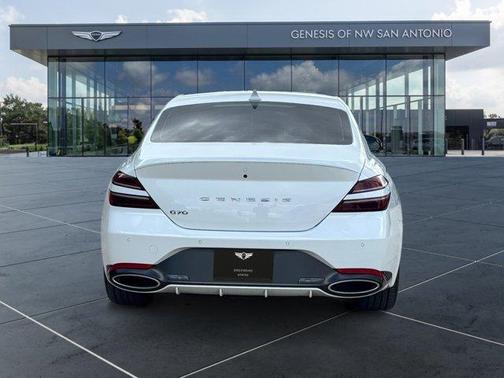 2024 Genesis G70 2.5T