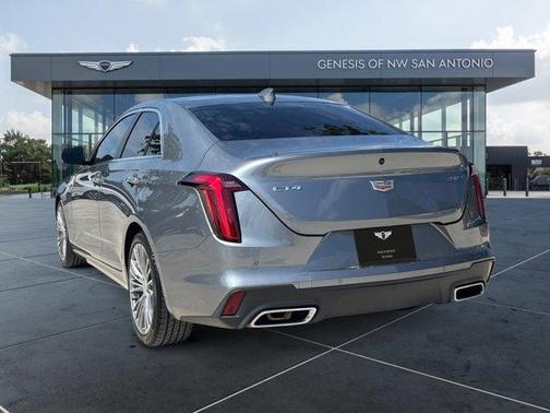 2022 Cadillac CT4 Premium Luxury