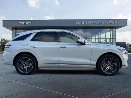 2026 Genesis Electrified GV70 Advanced