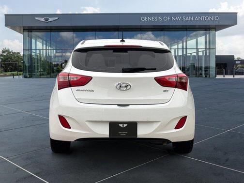 2017 Hyundai Elantra GT Base