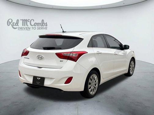 2017 Hyundai Elantra GT Base