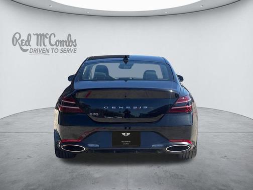 Vik Black 2026 Genesis G70 2.5T Prestige