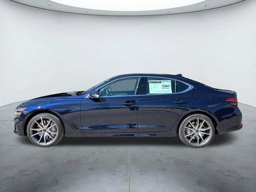 2026 Genesis G70 2.5T Standard