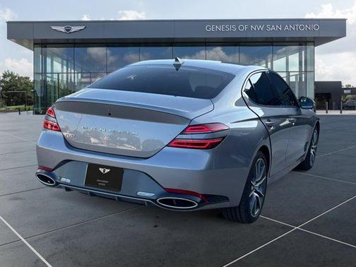 2025 Genesis G70 2.5T