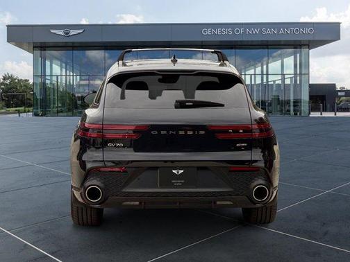 Vik Black 2025 Genesis GV70 2.5T