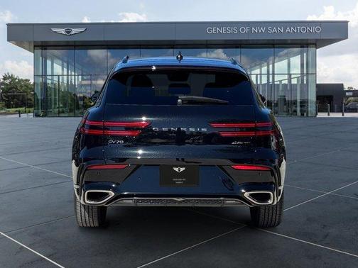2026 Genesis GV70 3.5T Sport Advanced