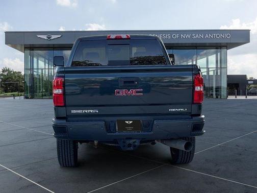 2019 GMC Sierra 2500 Denali