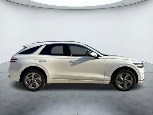 2026 Genesis GV70 2.5T