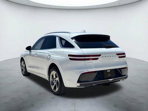 2026 Genesis GV70 2.5T