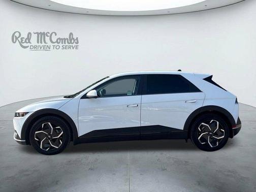 White 2024 Hyundai IONIQ 5 SE