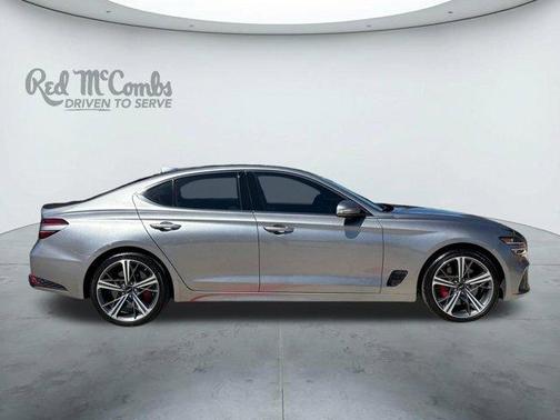 2024 Genesis G70 2.5T