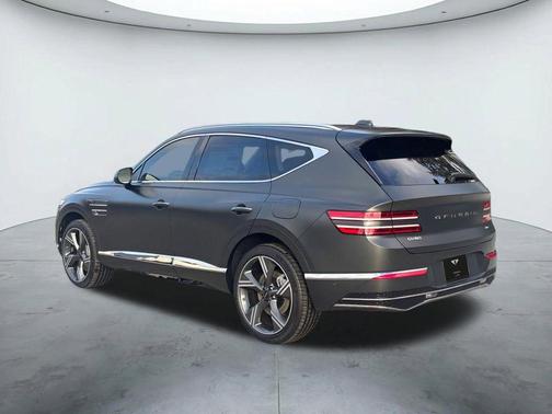 Green 2026 Genesis GV80 2.5T Prestige
