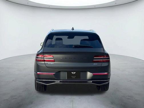 Green 2026 Genesis GV80 2.5T Prestige