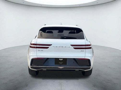 2026 Genesis GV70 2.5T