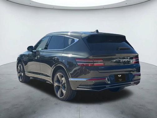 Green 2026 Genesis GV80 2.5T Prestige