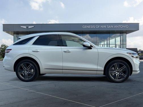 2026 Genesis Electrified GV70 Advanced