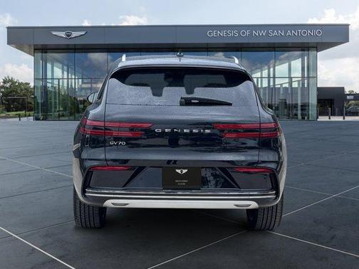 2026 Genesis Electrified GV70 Prestige