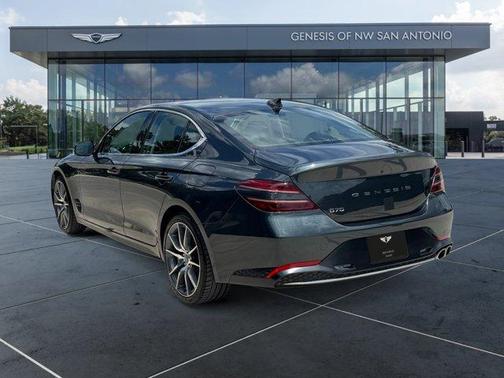 2023 Genesis G70 2.0T