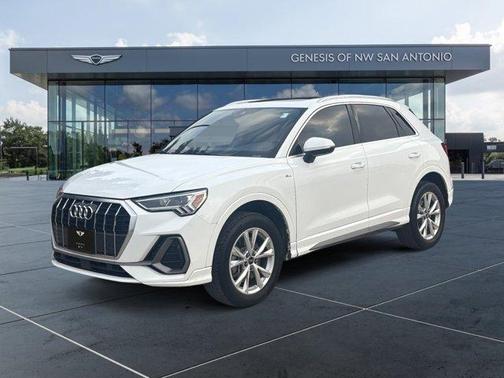 2022 Audi Q3 45 S line Premium Plus