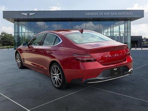 2023 Genesis G70 2.0T